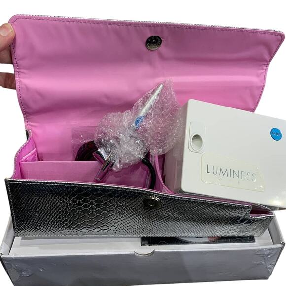 New Original Box Luminess Air Airbrush Makeup System Device w Instructions - Picture 3 of 4